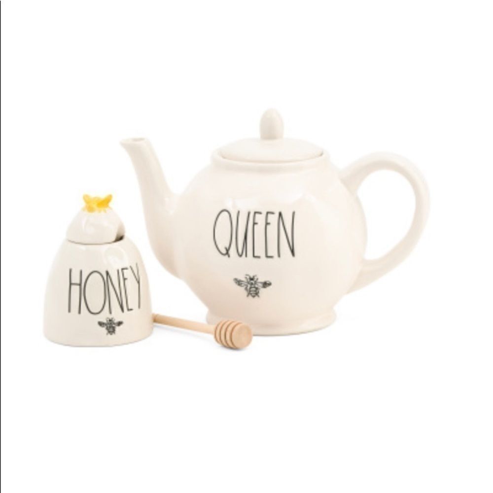 Rae Dunn Queen tea pot and honey pot set